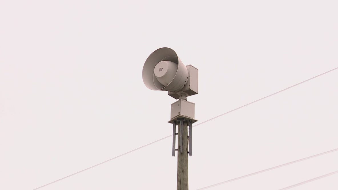 How do tornado sirens work?